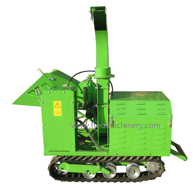 Kohler Gasoline Engine Hydraulic Track Chipper