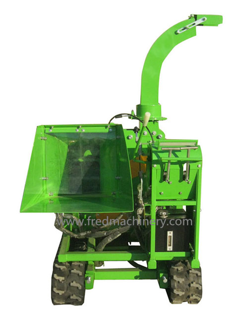 Kohler Gasoline Engine Hydraulic Track Chipper