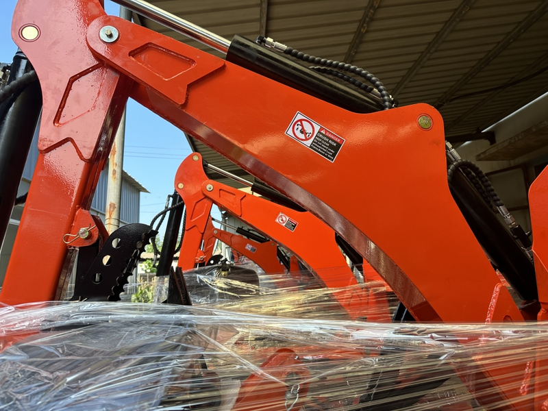 Tractor Backhoe BHM series For Small & Compact Tractors Up To 35 HP